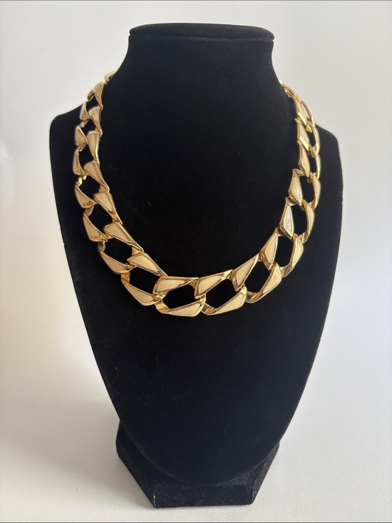 Jewelry - Gold Cream Enamel Link Necklace Sculpted Statement Women Jewelry